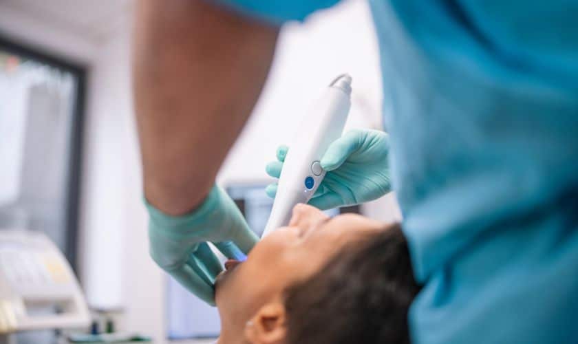 Orthodontist In Merrick